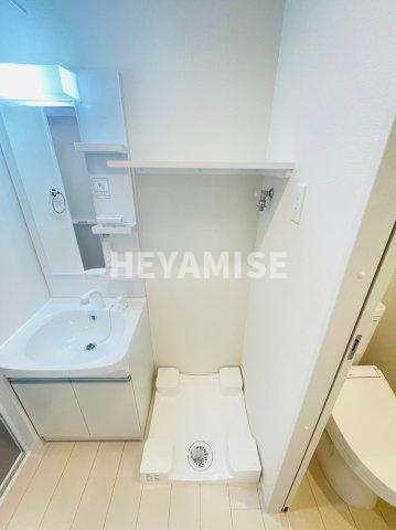 シーフロントの洗面所|※同間取りの別の階のお部屋の写真です※