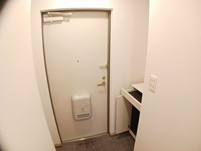 【玄関】 | ベル・エトワレ