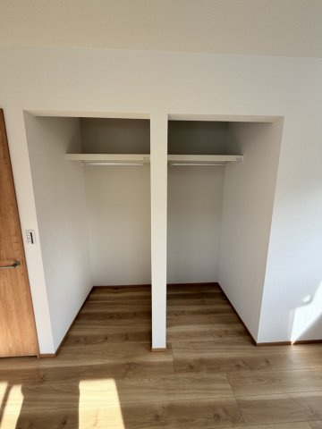 安曇野市穂高柏原　中古住宅の収納