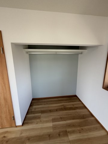 安曇野市穂高柏原　中古住宅の収納