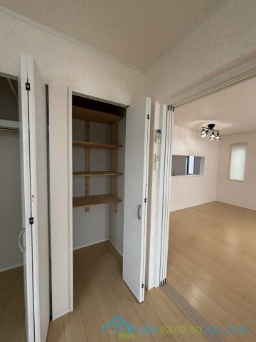 平塚市東八幡　中古戸建の収納