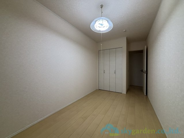 平塚市東八幡　中古戸建の寝室