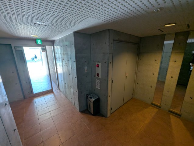 ポルトボヌールの居間・リビング