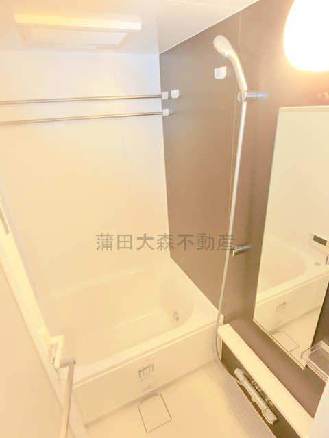 スタイリオ蒲田WESTの浴室|追焚+浴室暖房乾燥機付きのバスルーム　お風呂