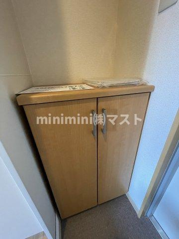 大阪市浪速区元町３丁目の賃貸マンションの収納