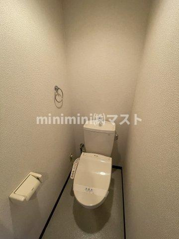 大阪市浪速区元町３丁目の賃貸マンションのトイレ
