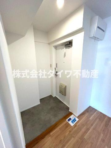 緑ヶ丘マンションの玄関