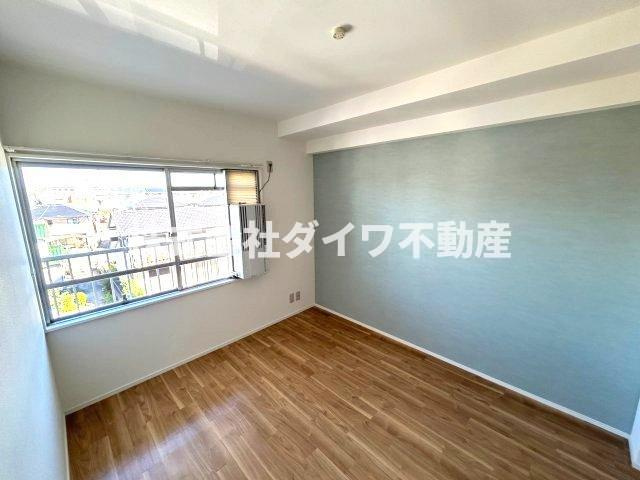 緑ヶ丘マンションの洋室|北側洋室
