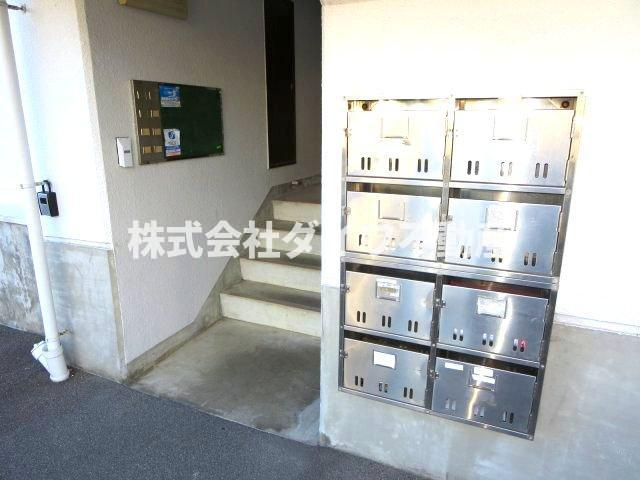 緑ヶ丘マンションのその他共用部分|集合ポスト