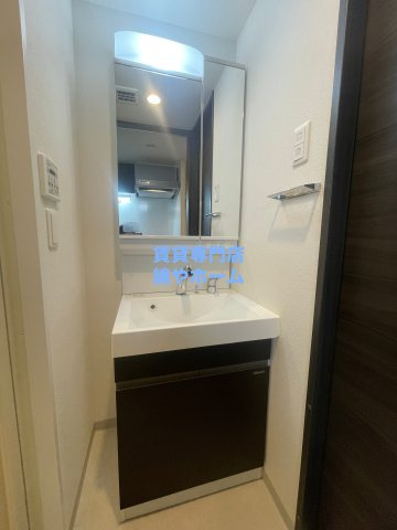 エステムコート難波Ⅴブロードの独立洗面台|独立洗面台あり、毎朝おしゃれに忙しい女性の方におすすめです
