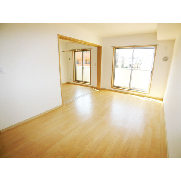 エクセレント　ティアラの寝室