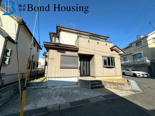 内装リフォーム済み物件　玉津町高津橋　中古戸建の前面道路含む現地写真