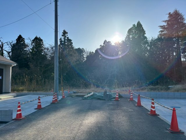 日立市西成沢町2丁目　23-P1　の前面道路含む現地写真
