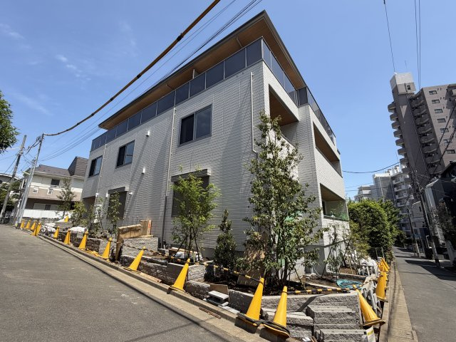 ドミール旗の台