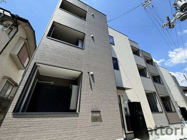 アルタイ石橋阪大前の外観