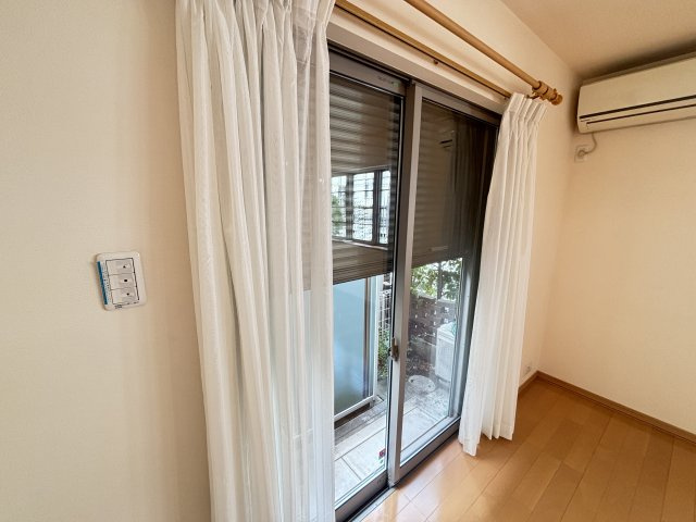 電動シャッター2基完備★
