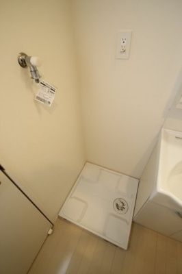 【その他】 | ランドポート | ※同建物ほかのお部屋の写真です。