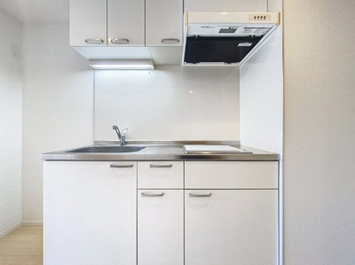 【キッチン】 | ランドポート | ※同建物ほかのお部屋の写真です。