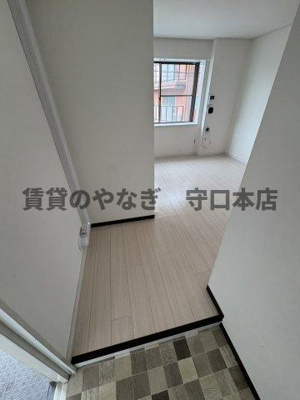 【玄関】 | コムズスクエア守口本町A