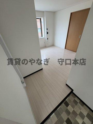 【玄関】 | コムズスクエア守口本町A