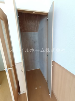 【収納】 | サンシャイン巴江 | 別部屋写真です。