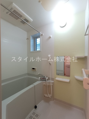 【浴室】 | サンシャイン巴江 | 別部屋写真です。