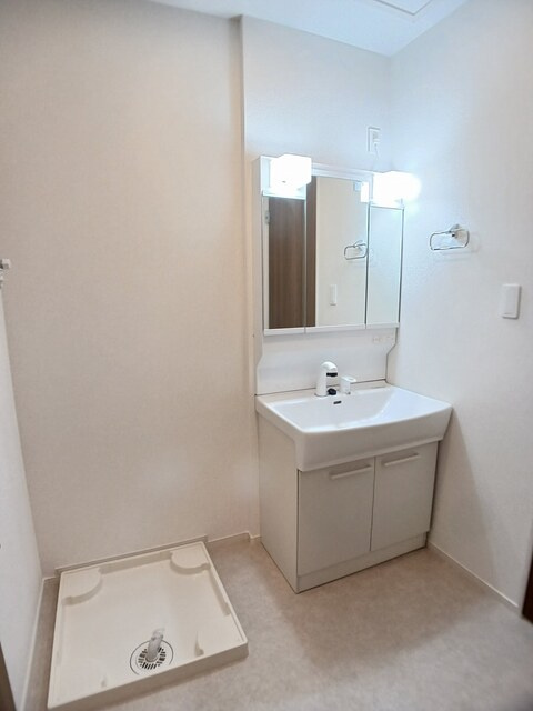 エレガントカーサC棟の洗面所