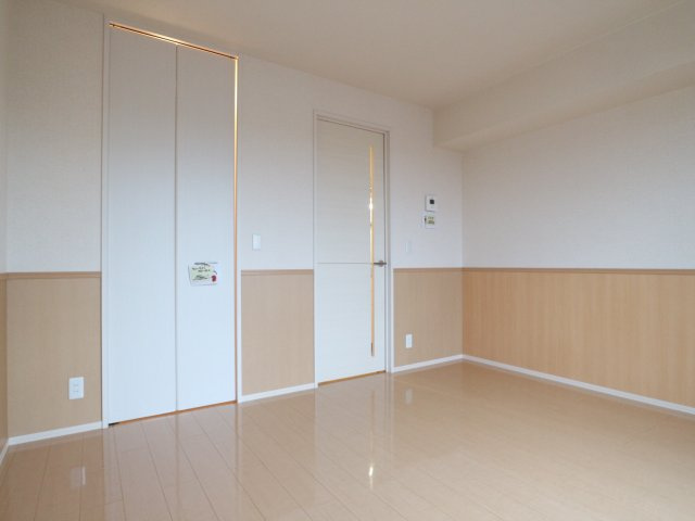 エヴァーの洋室