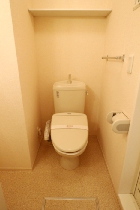 エヴァーのトイレ|温水洗浄暖房便座