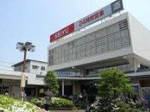 西友上石神井店まで342m