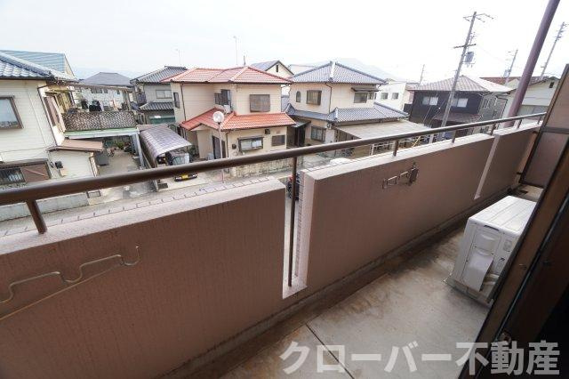 ベネッセ三条のバルコニー