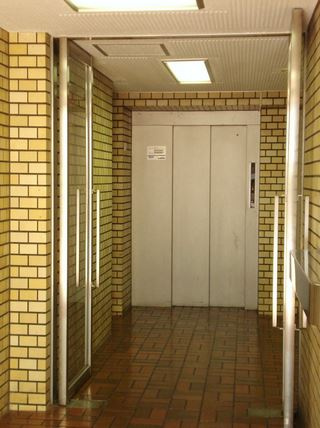 シルキーハイツ九段南2号館のその他共用部分|エレベーター