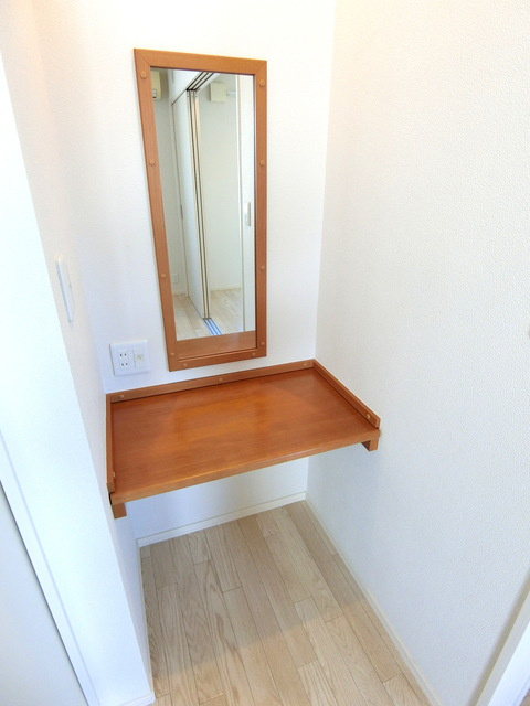 コート アルカディアの内装|★洋室6帖・ドレッサー有★