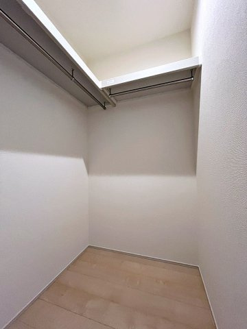 新築戸建・新築建売　福島市方木田第16 2期【長期優良住宅】吉井田小・福島一中の収納|衣類の収納はもちろん季節物などの収納も可能です！