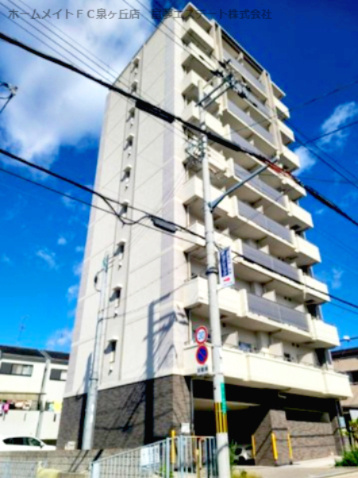 ＴＫアンバーコート津久野の外観