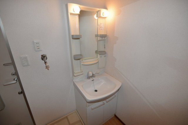 モカメゾン六甲の洗面所