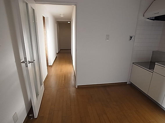 フェニックス本山の居間・リビング