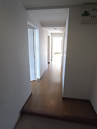 フェニックス本山の玄関