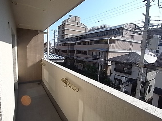 フェニックス本山のバルコニー