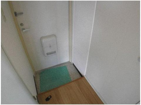 サンライズコートの玄関