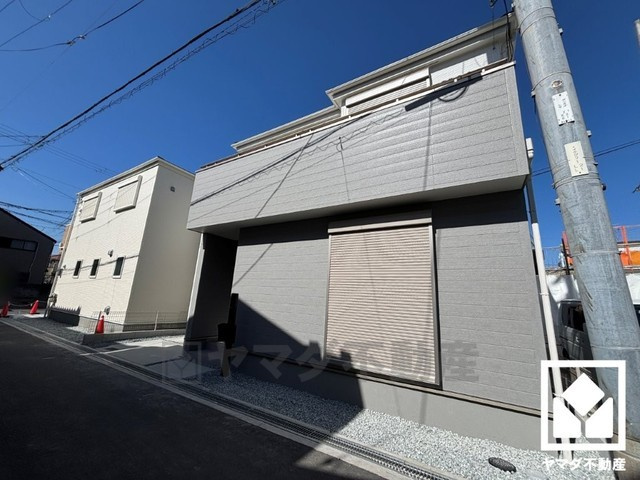 尼崎市大島1丁目の外観|安心して長く快適にお住まいいただける、長期優良住宅です。高い耐震性、省エネルギー性、劣化対策など、長期にわたって快適に住むための対策が施されています。