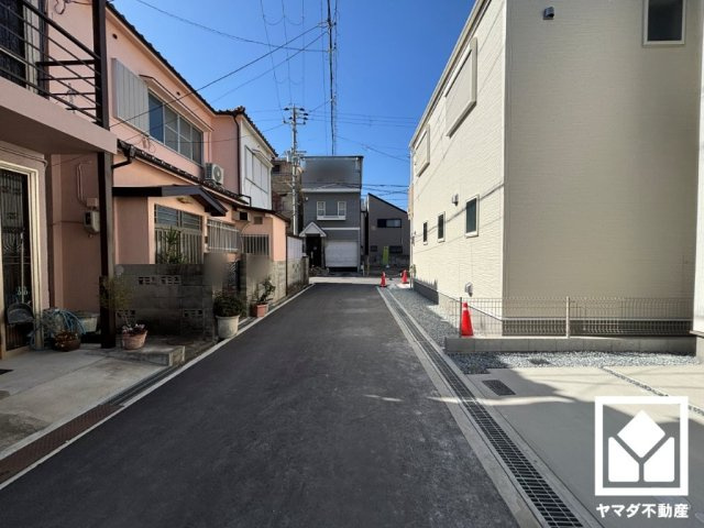 尼崎市大島1丁目の前面道路含む現地写真