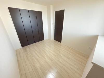 【内装】 | イーストブルー | 室内