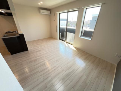 【居間・リビング】 | イーストブルー | リビング