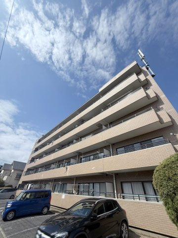 八潮シャンピュアの外観|外観/5階建て1階南向きのお部屋のご紹介です！