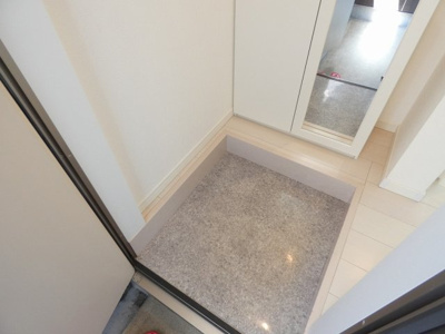 【玄関】 | Loft10名駅