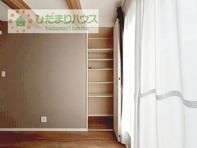 【収納】 | 守谷市松並青葉3丁目　中古戸建 | 収納豊富です！書類やお子様のグッズ等もこちらにどうぞ！