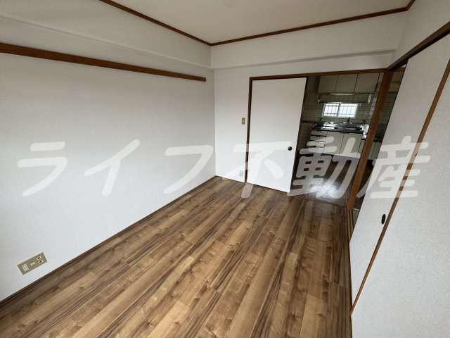 サンハイツ稲田の洋室|スタンダードな洋室です