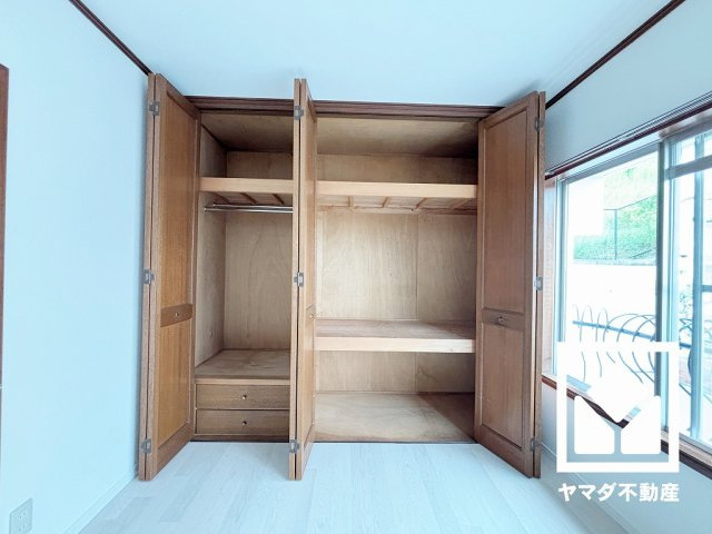 ガーデンハイツ高座台の収納