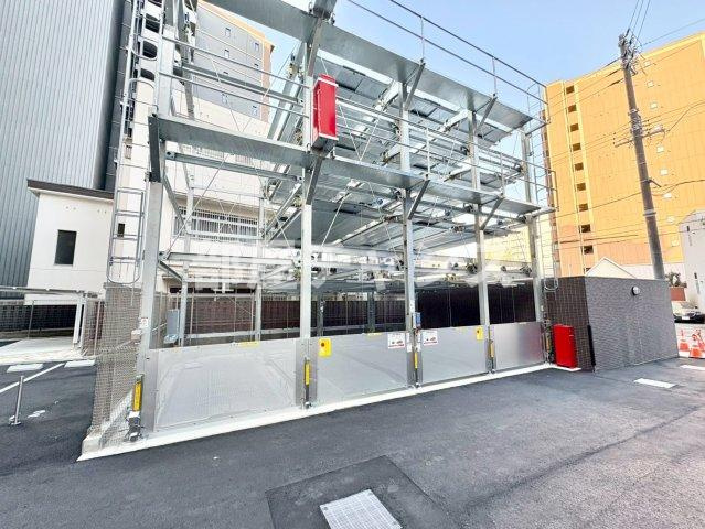 エスリード ザ・レガリア新栄ALTAIERの駐車場